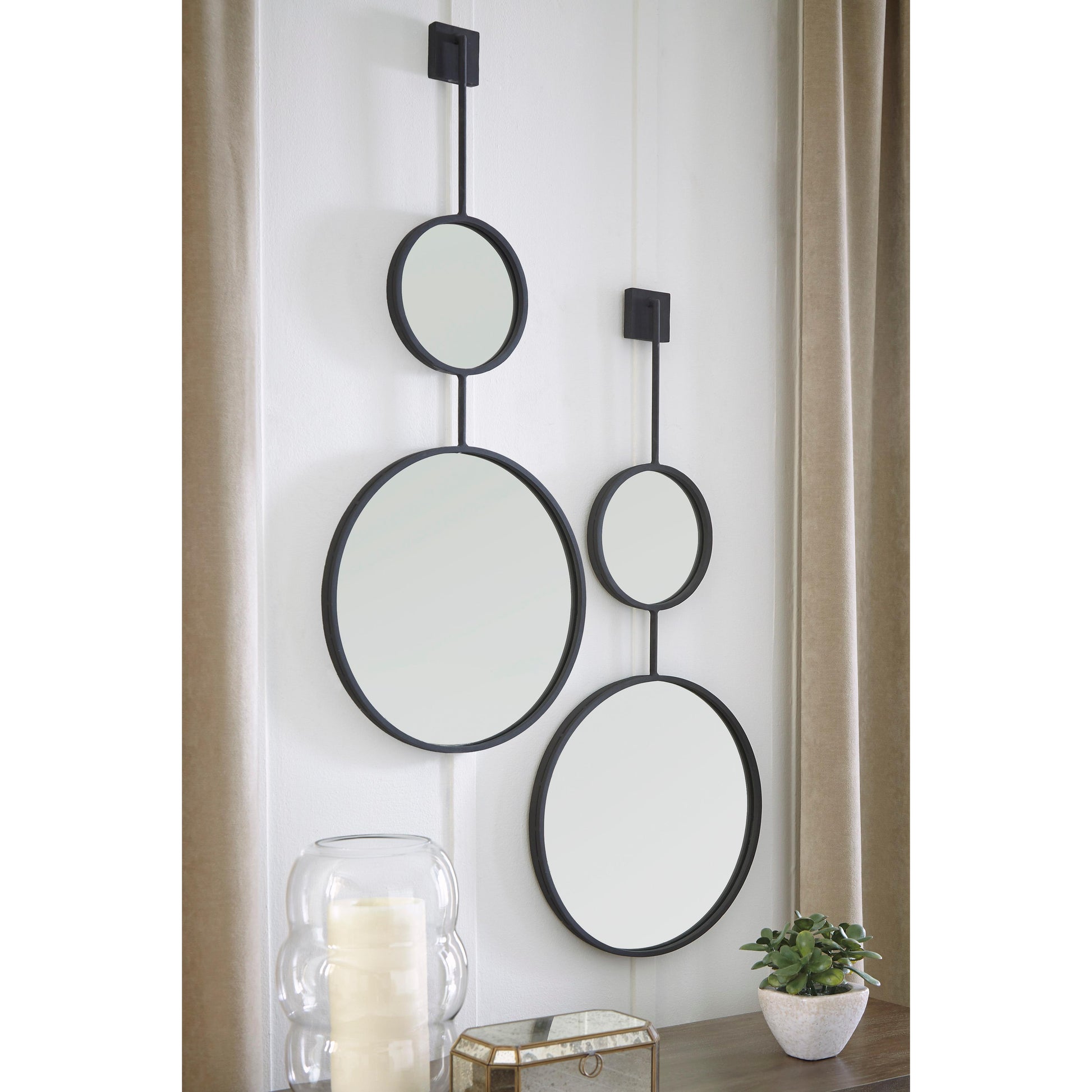 Signature Design by Ashley Brewer Wall Mirror A8010166 IMAGE 4