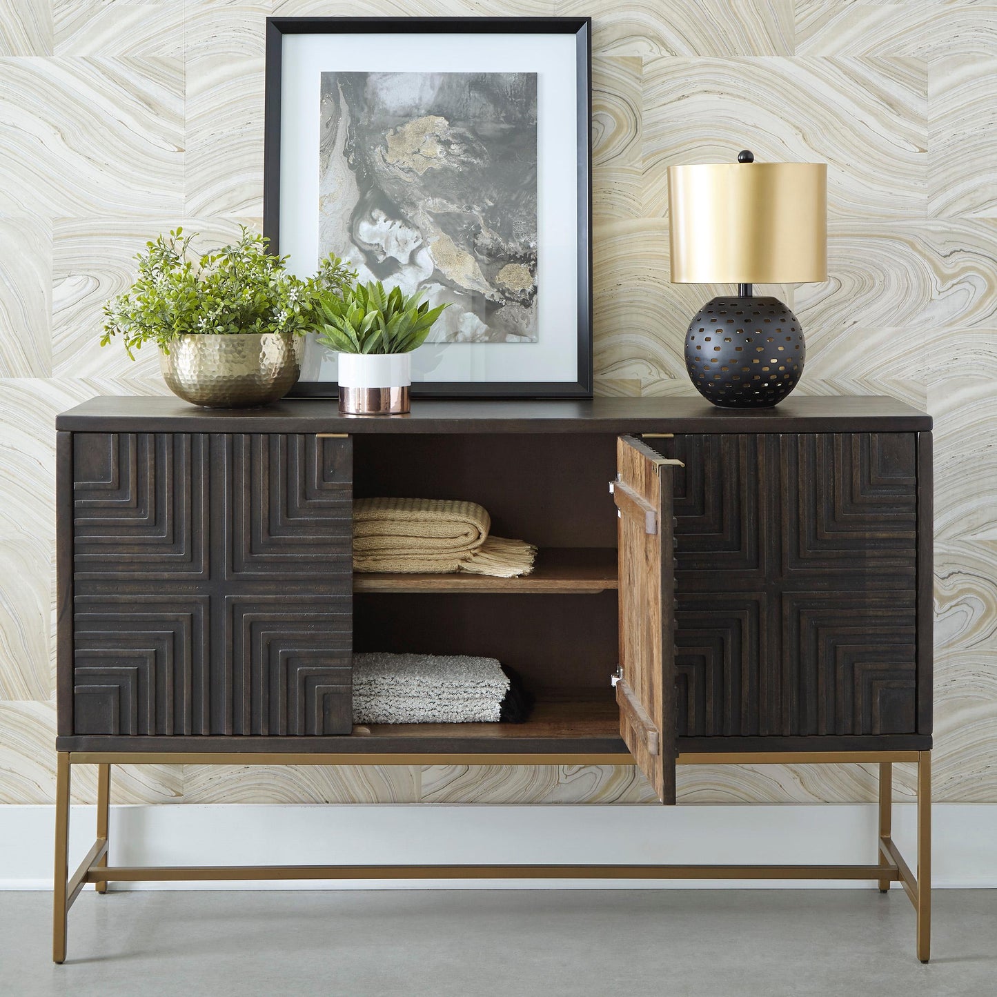 Signature Design by Ashley Elinmore A4000316 Accent Cabinet IMAGE 7