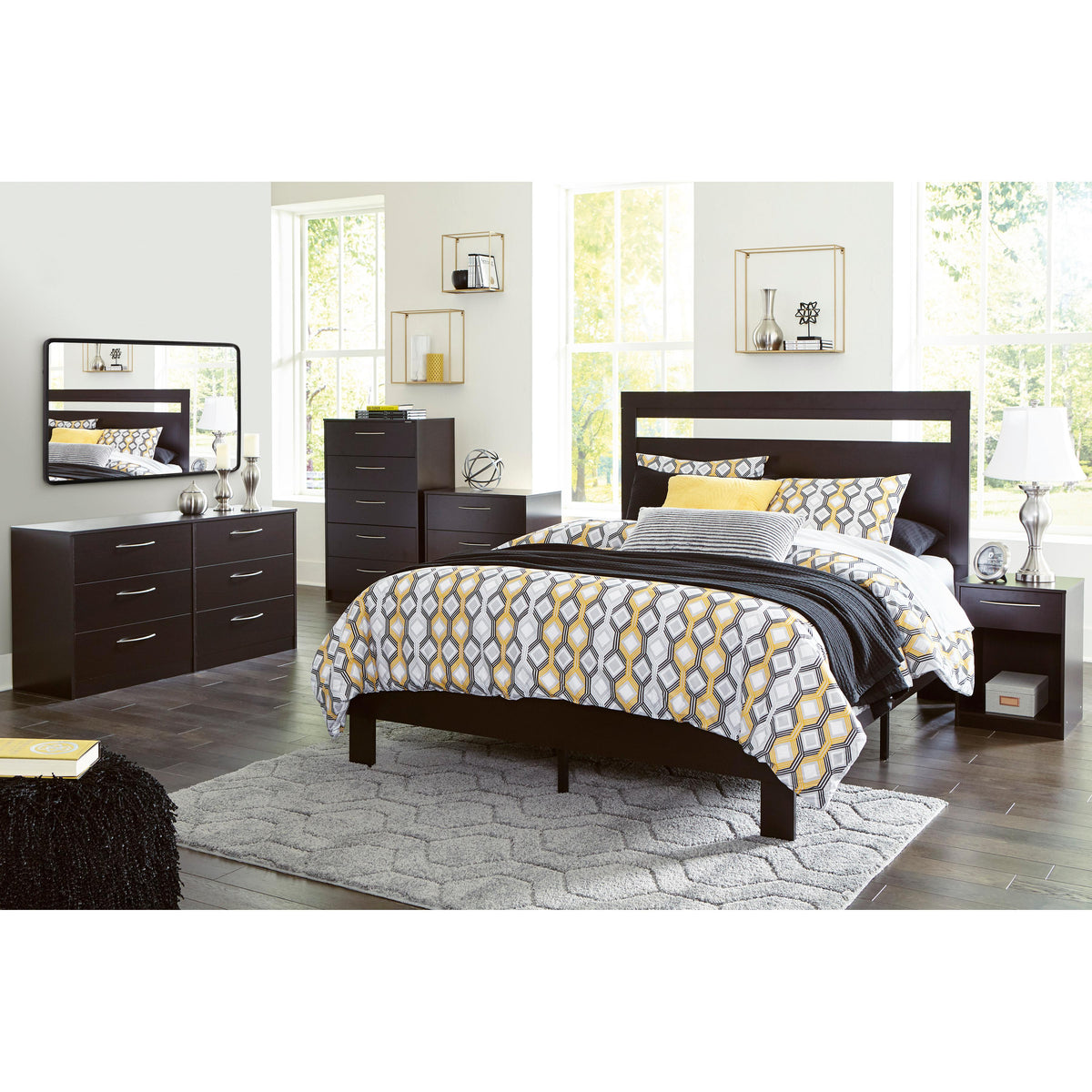 Signature Design by Ashley Finch EB3392B2 Queen Panel Platform Bed IMAGE 9