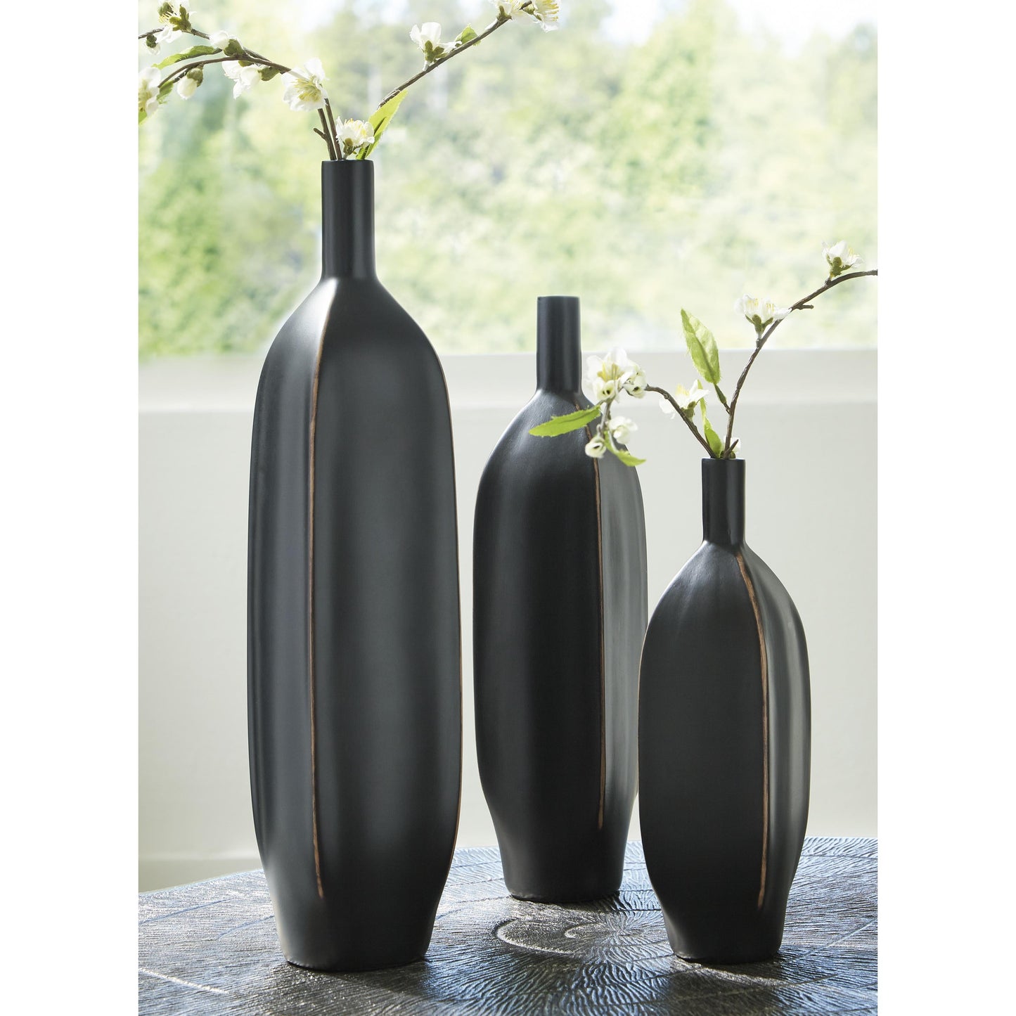 Signature Design by Ashley Rhaveney A2000550 Vase | American Furniture of Slidell