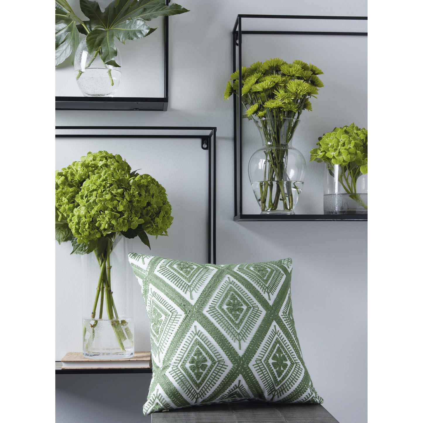 Signature Design by Ashley Bellvale A1001028 Pillow | American Furniture of Slidell
