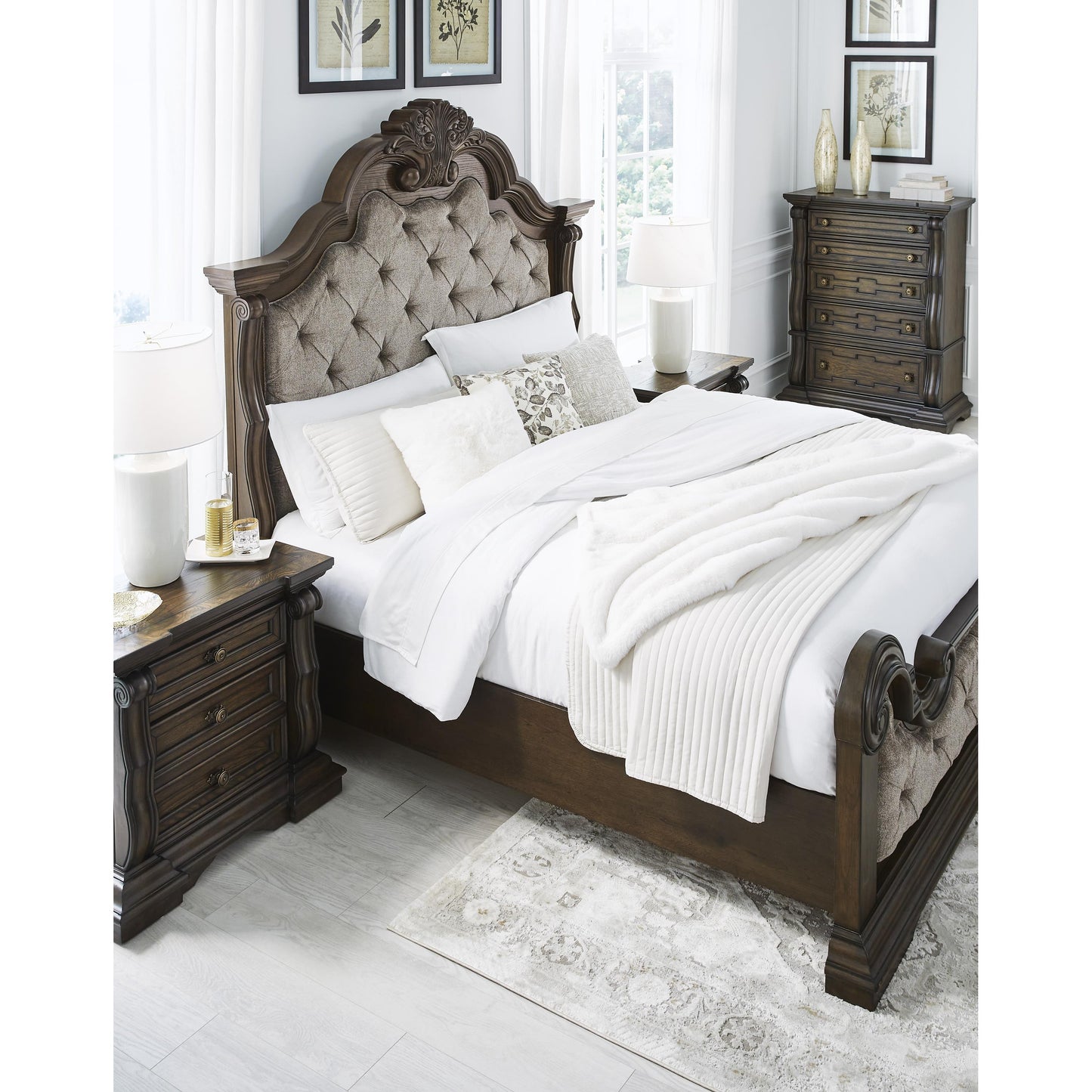Signature Design by Ashley Maylee California King Upholstered Bed B947-58/B947-56/B947-94 IMAGE 8