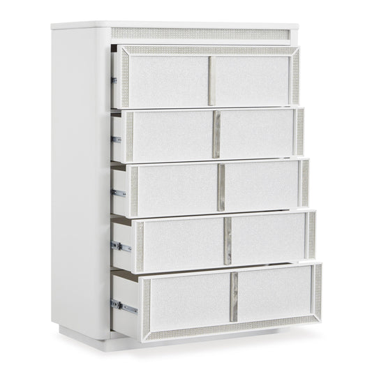 Signature Design by Ashley Chalanna B822-46 Five Drawer Chest IMAGE 2