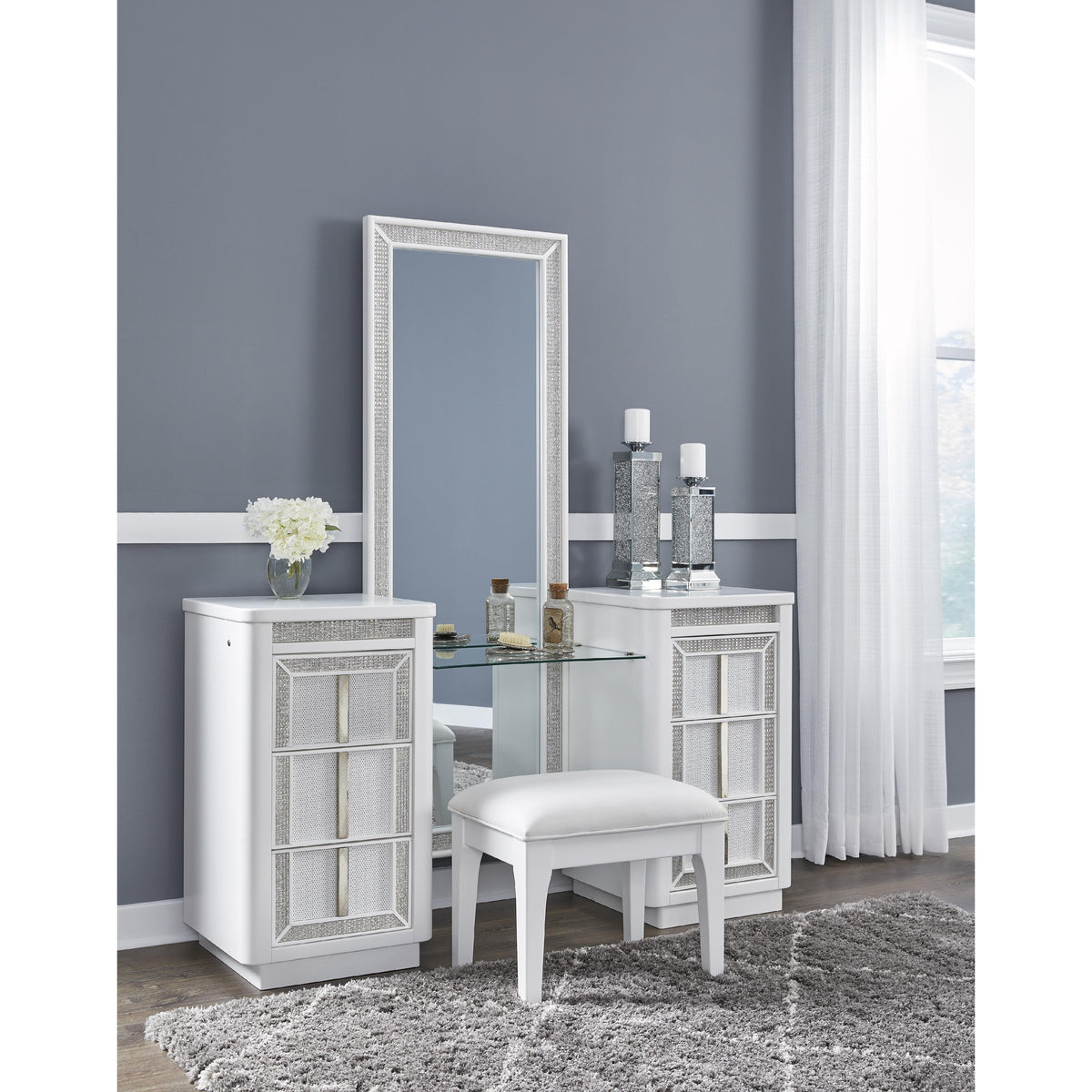 Signature Design by Ashley Chalanna B822-01 Vanity Stool IMAGE 9