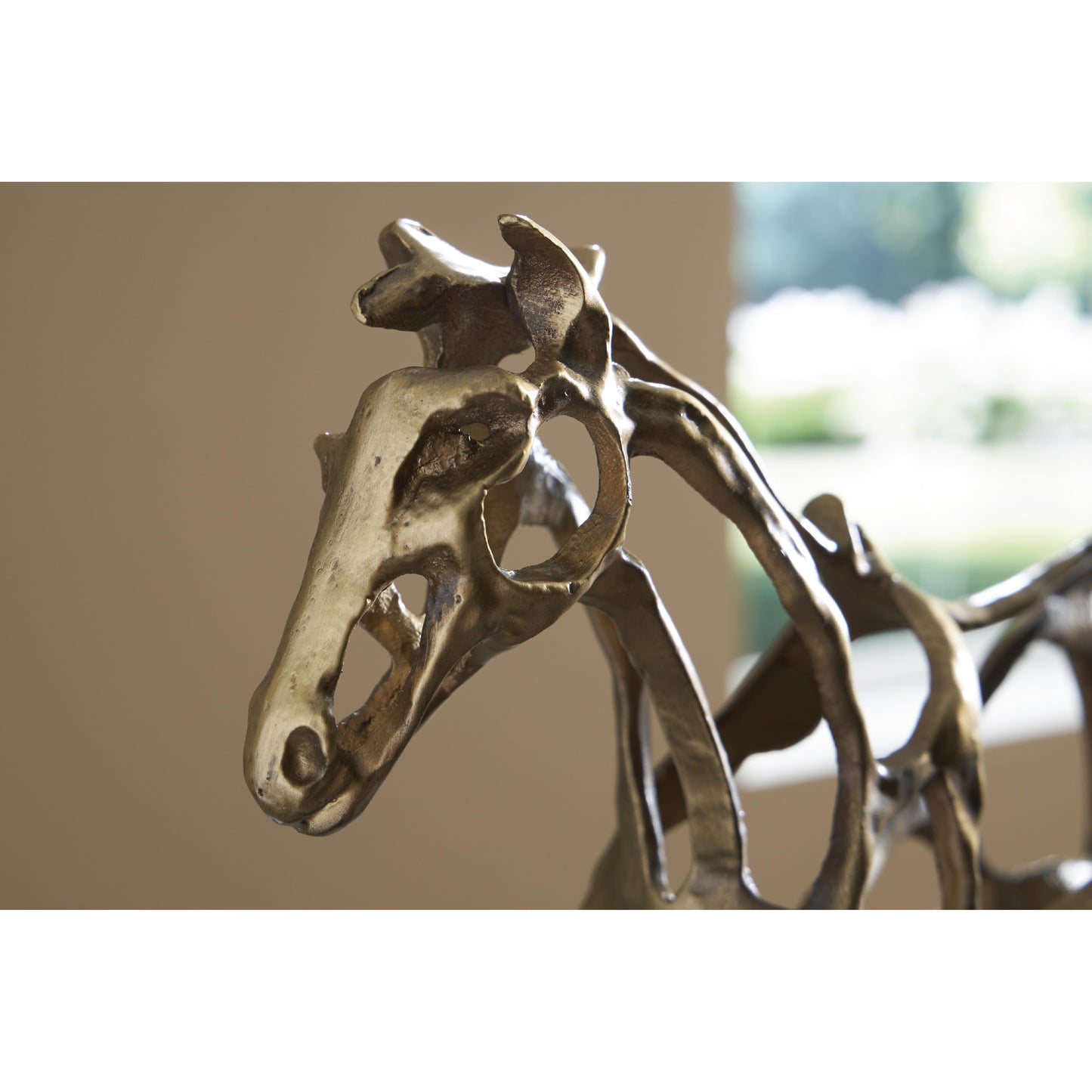 Signature Design by Ashley Grainville A2000774 Sculpture IMAGE 4