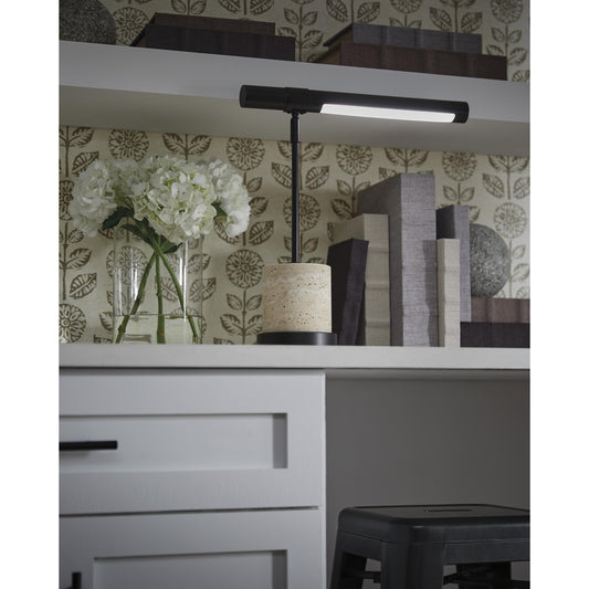 Signature Design by Ashley Vinmour L734402 Metal Desk Lamp IMAGE 2