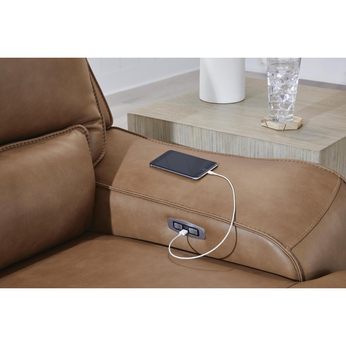 Signature Design by Ashley DeepWakes PCU62606S10 6 pc Power Reclining Sectional IMAGE 5