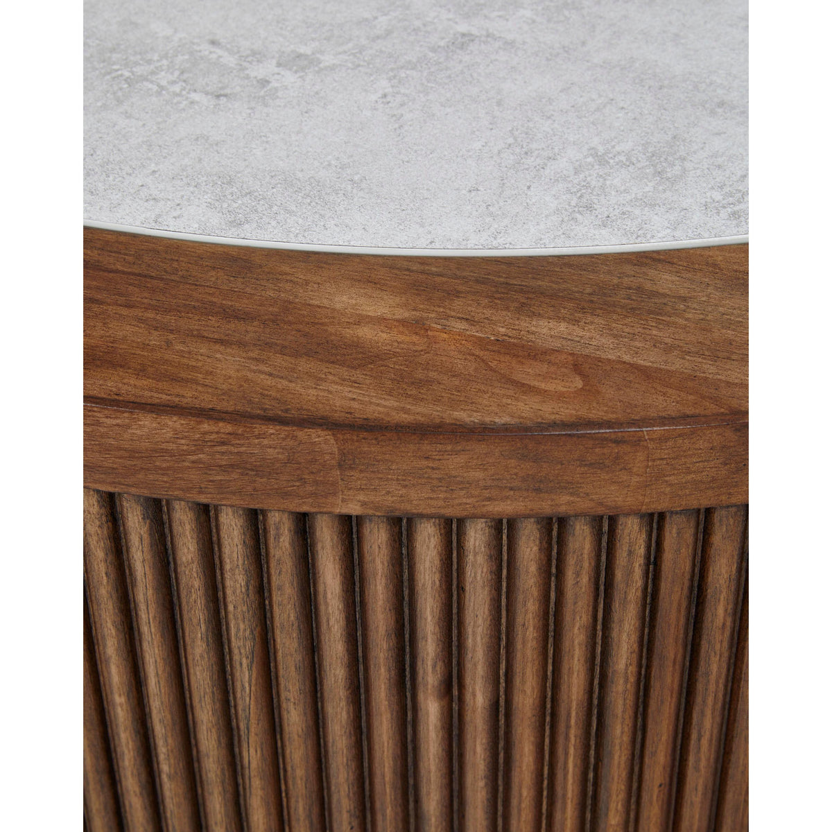 Signature Design by Ashley Hadonna End Table T658-6 IMAGE 5