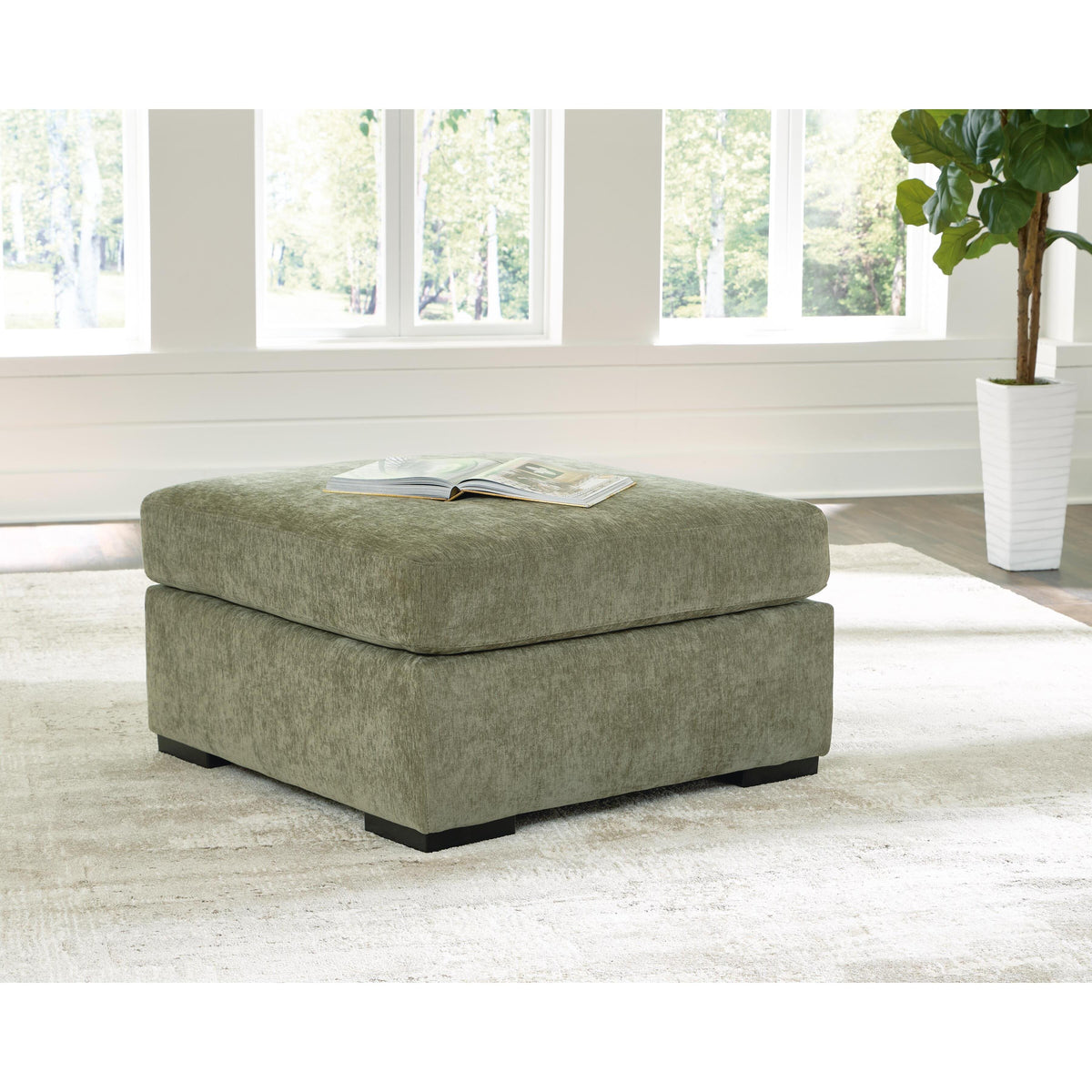 Signature Design by Ashley Bridgepoint PC6950508 Oversized Accent Ottoman IMAGE 3