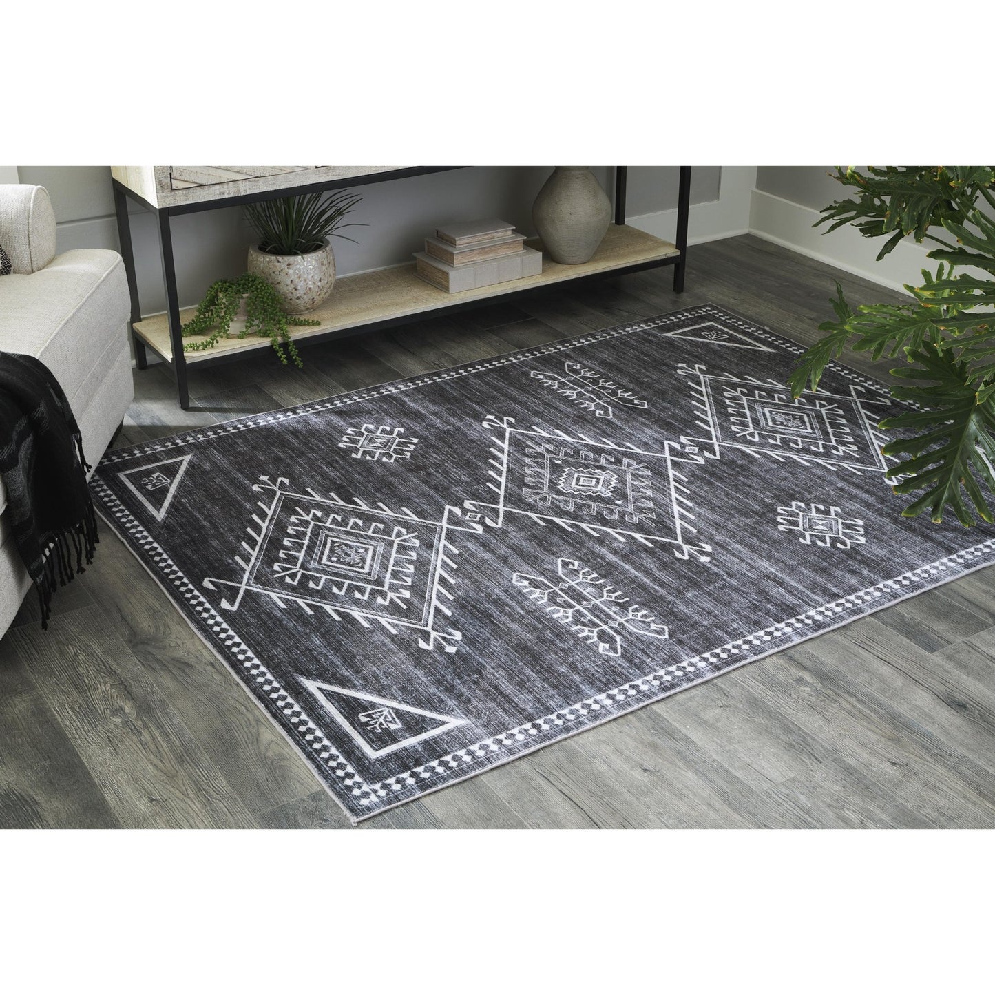 Signature Design by Ashley Arloman R405932 Washable Medium Rug - American Furniture of Slidell