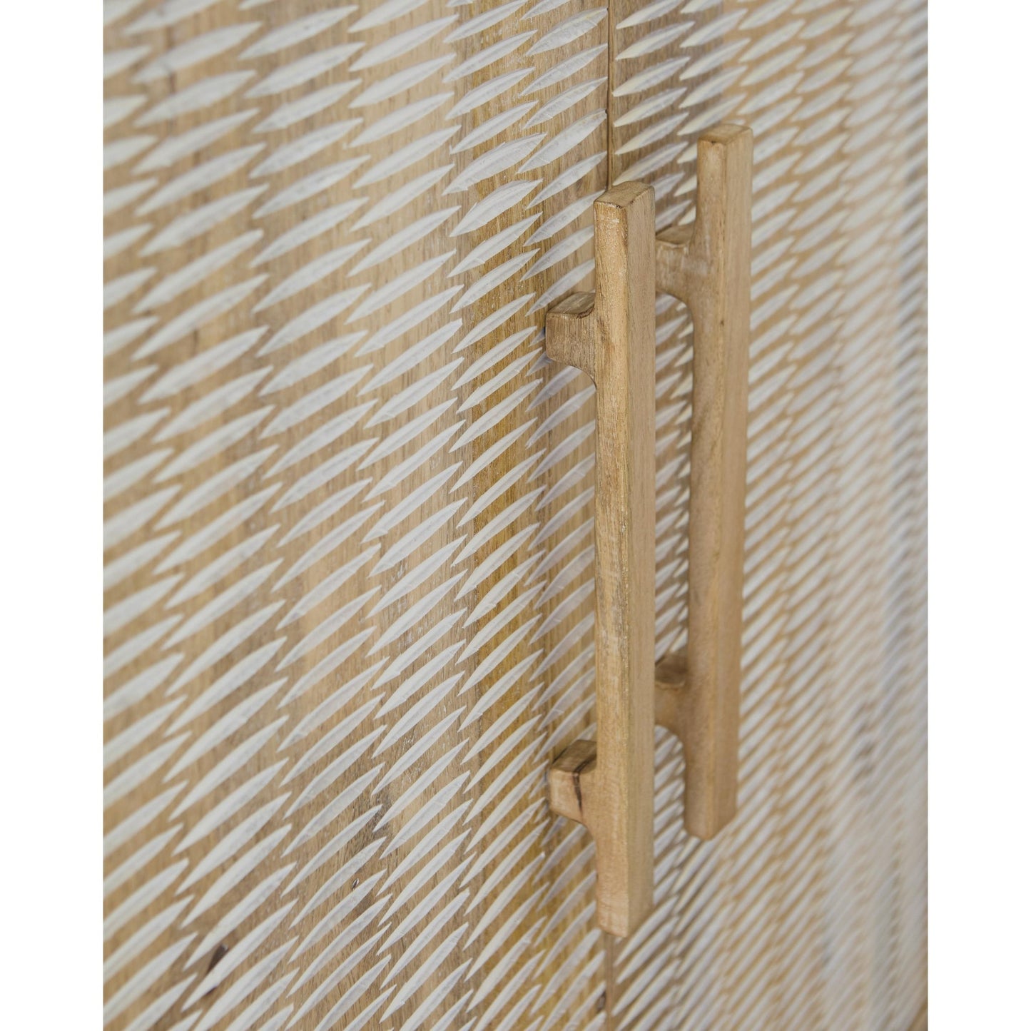 Signature Design by Ashley Dallinbury A4000696 Accent Cabinet - American Furniture of Slidell