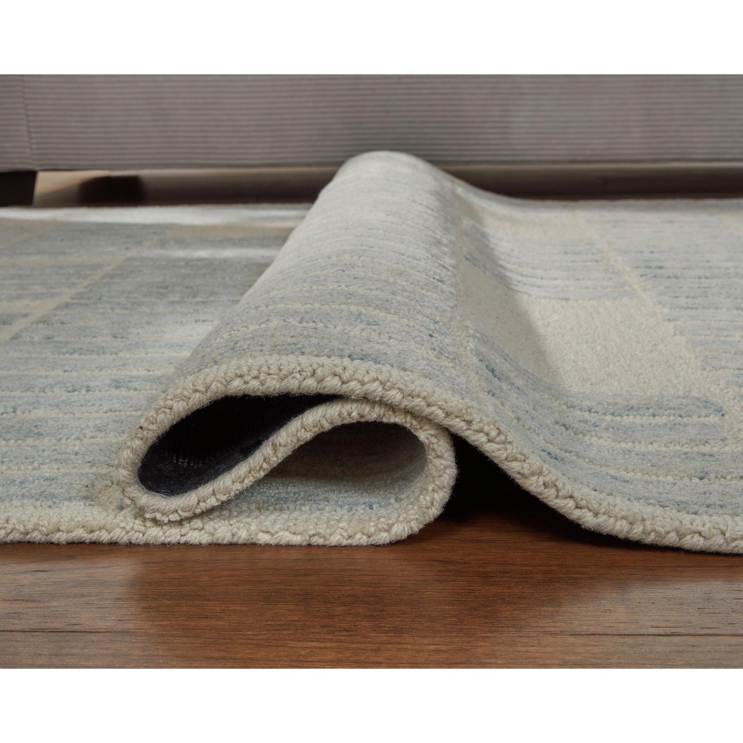 Signature Design by Ashley Dylanton R407812 Medium Rug - American Furniture of Slidell