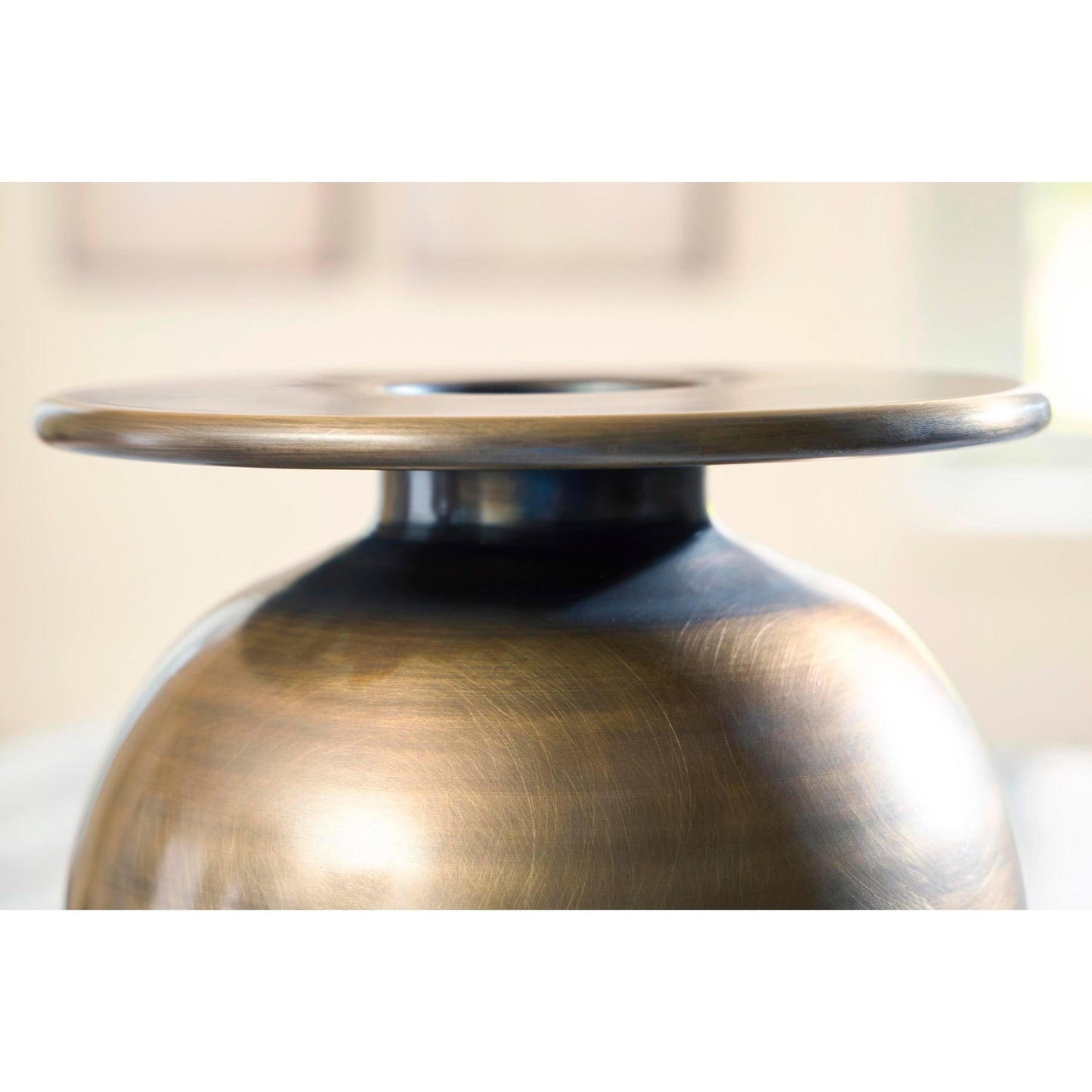 Signature Design by Ashley Fedorleigh A2000893 Vase - American Furniture of Slidell