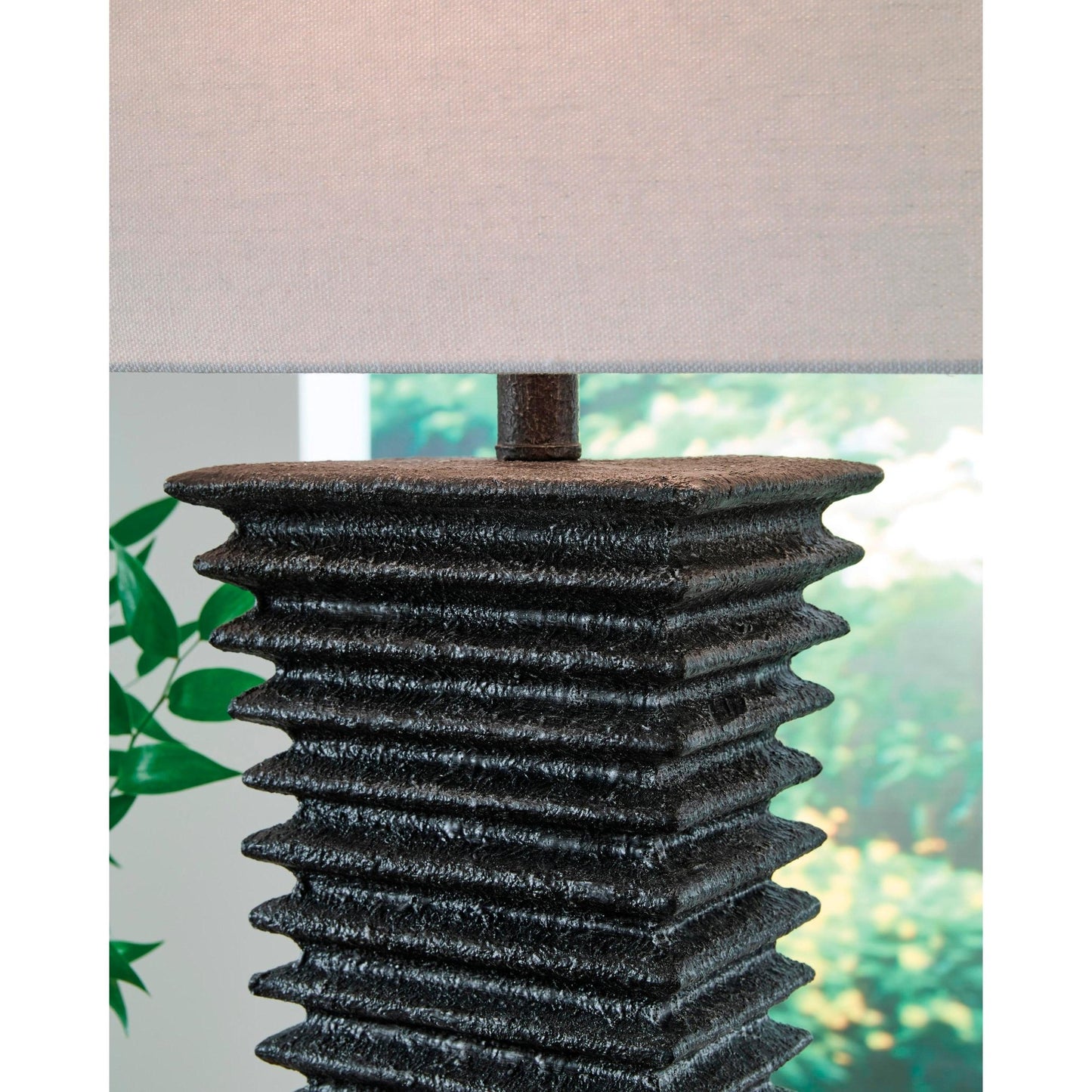 Signature Design by Ashley Golzar Table Lamp L236094 - American Furniture of Slidell