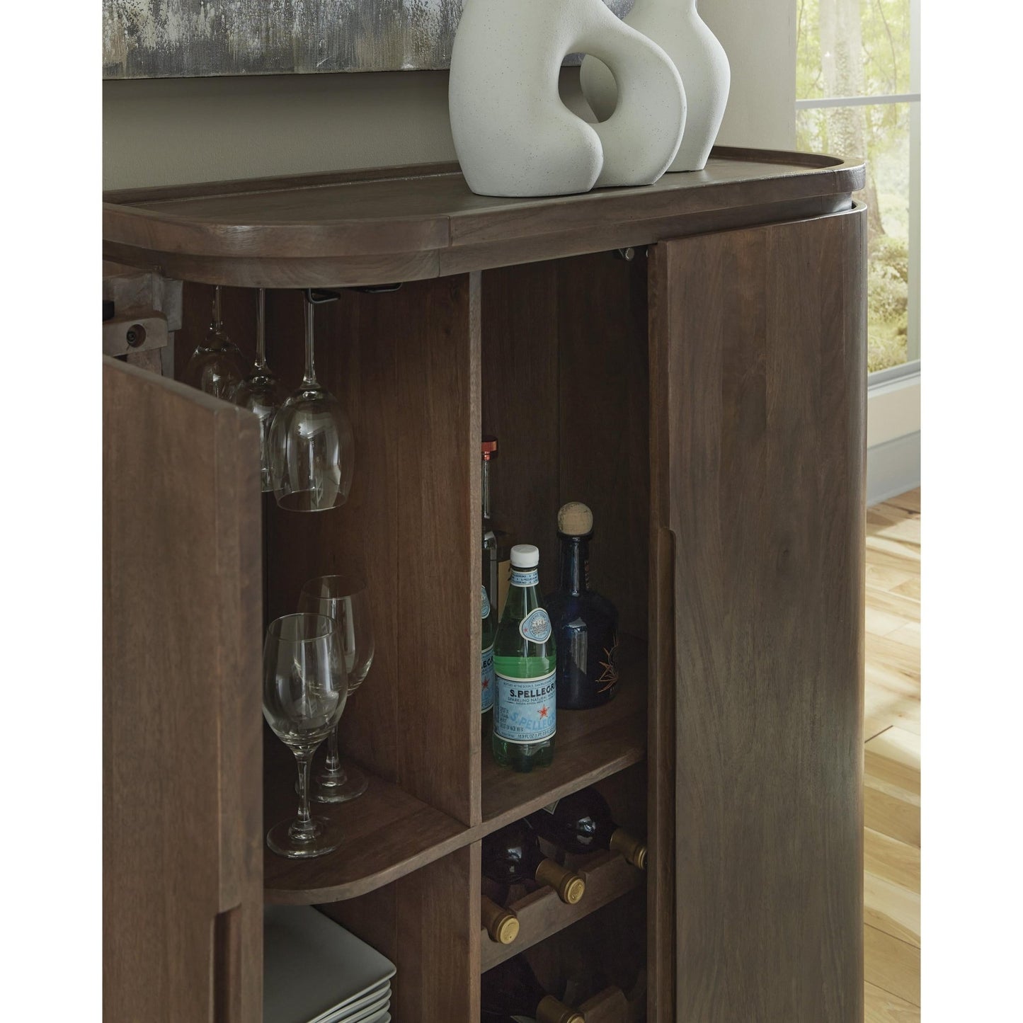 Signature Design by Ashley Landermont A4000697 Bar Cabinet - American Furniture of Slidell
