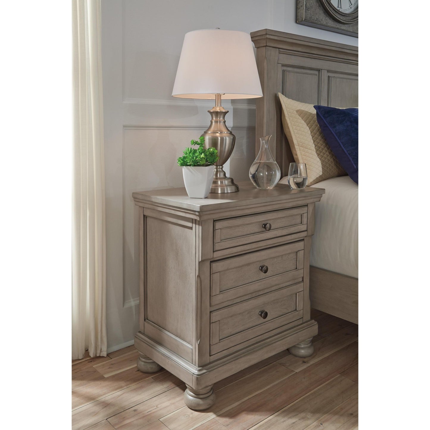 Signature Design by Ashley Lettner B733B48 7 pc King Panel Bedroom Set - American Furniture of Slidell