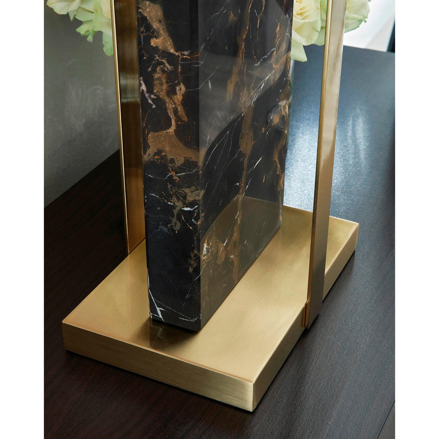 Signature Design by Ashley Neonish Table Lamp L428984 - American Furniture of Slidell