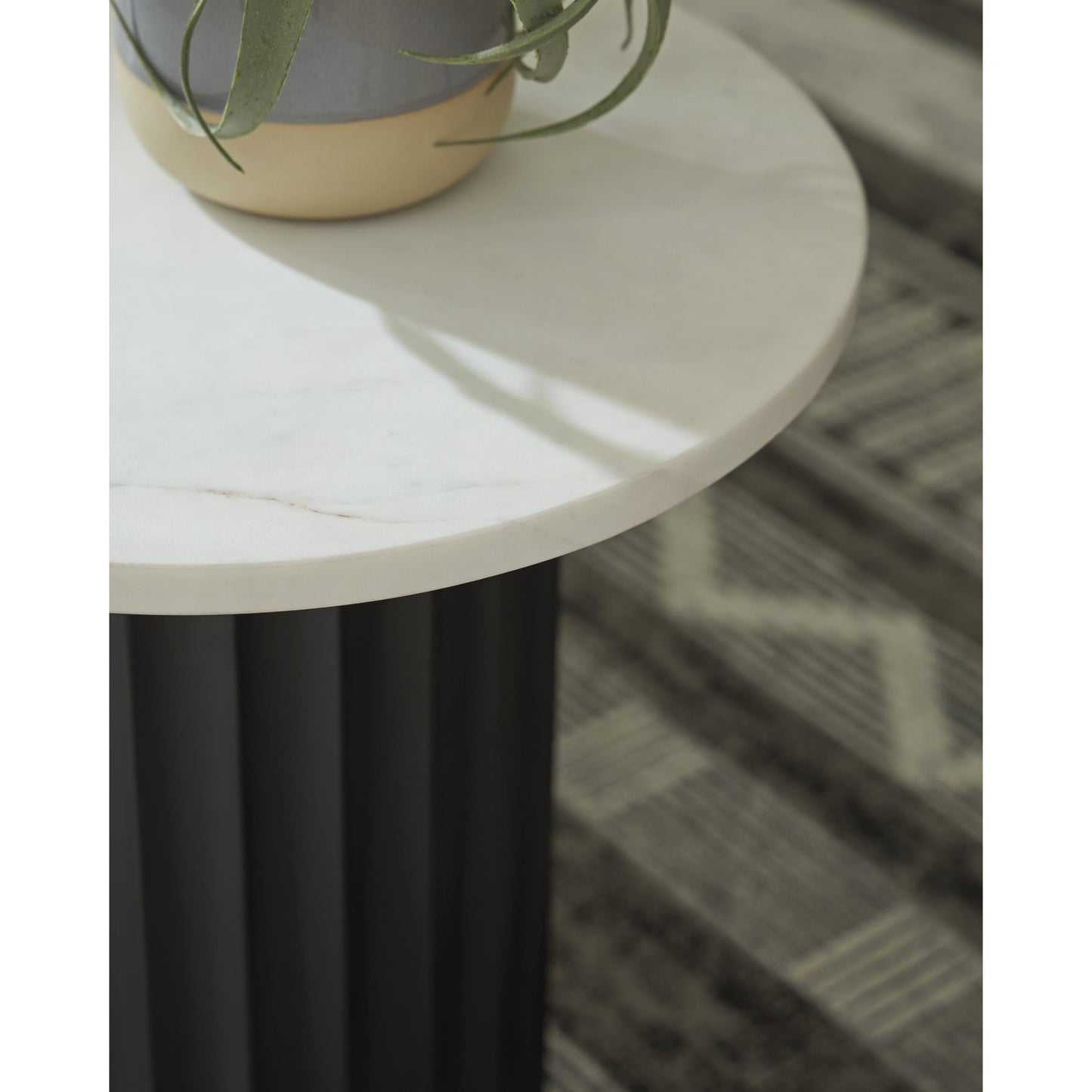 Signature Design by Ashley Wainstone A4000724 Accent Table - American Furniture of Slidell
