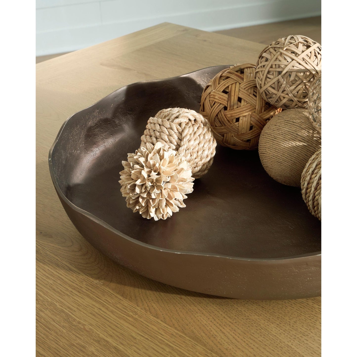 Signature Design by Ashley Wallmen A2000817 Tray - American Furniture of Slidell
