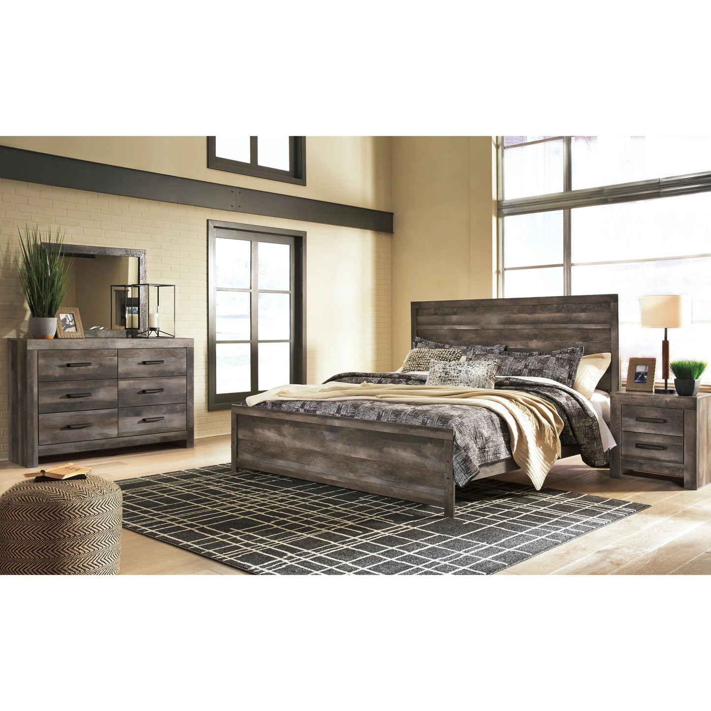 Signature Design by Ashley Wynnlow 6-Drawer Dresser B440-31