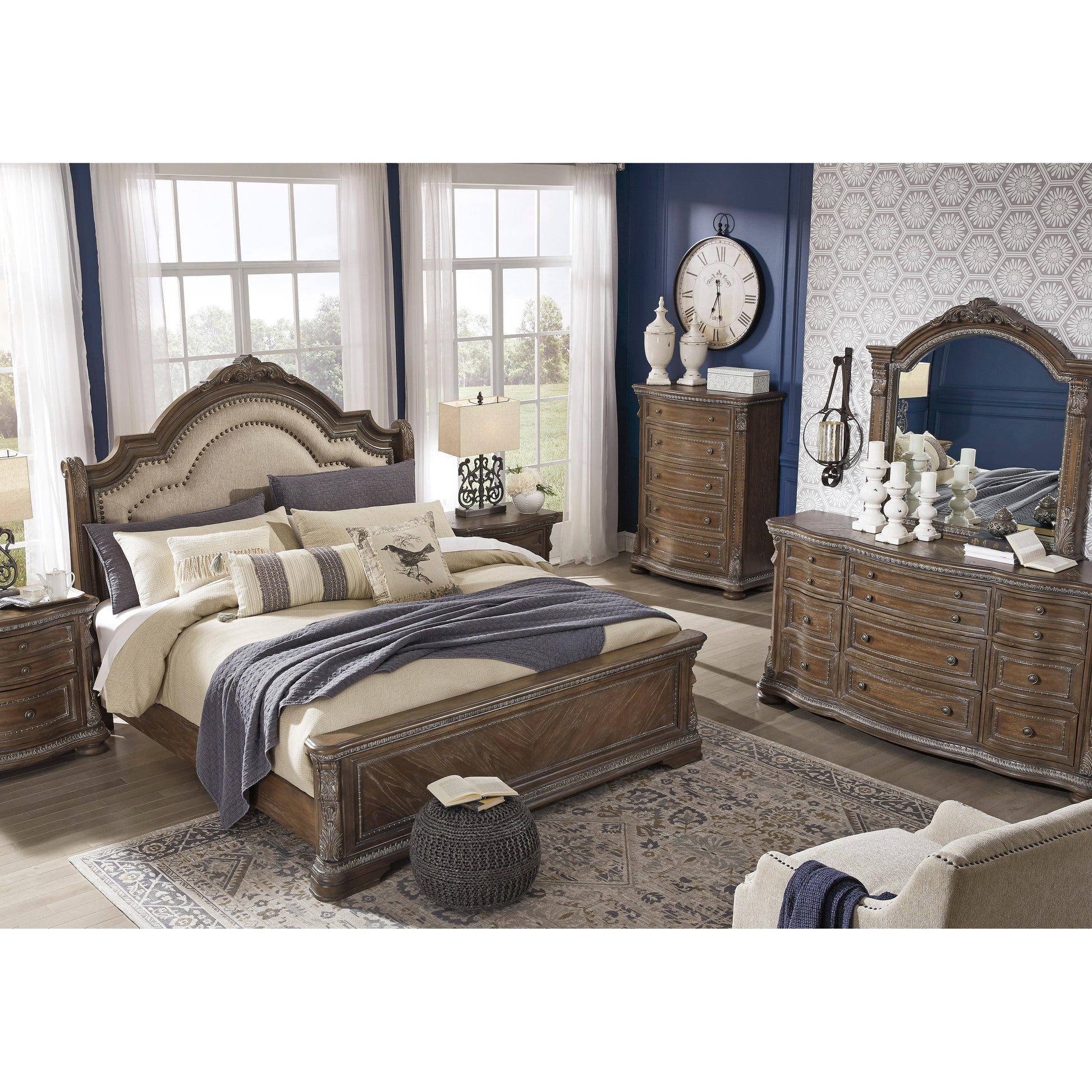 Signature Design by Ashley Charmond Queen Upholstered Sleigh Bed B803-57/B803-54/B803-96