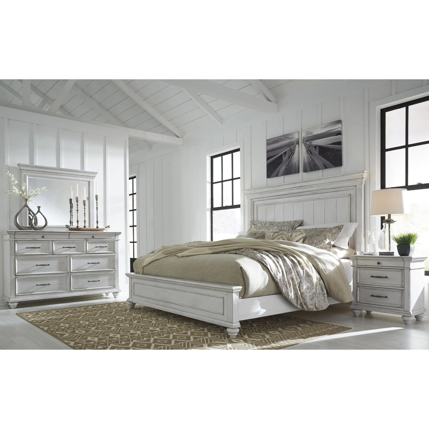 Benchcraft Kanwyn 9-Drawer Dresser with Mirror B777-31/B777-36