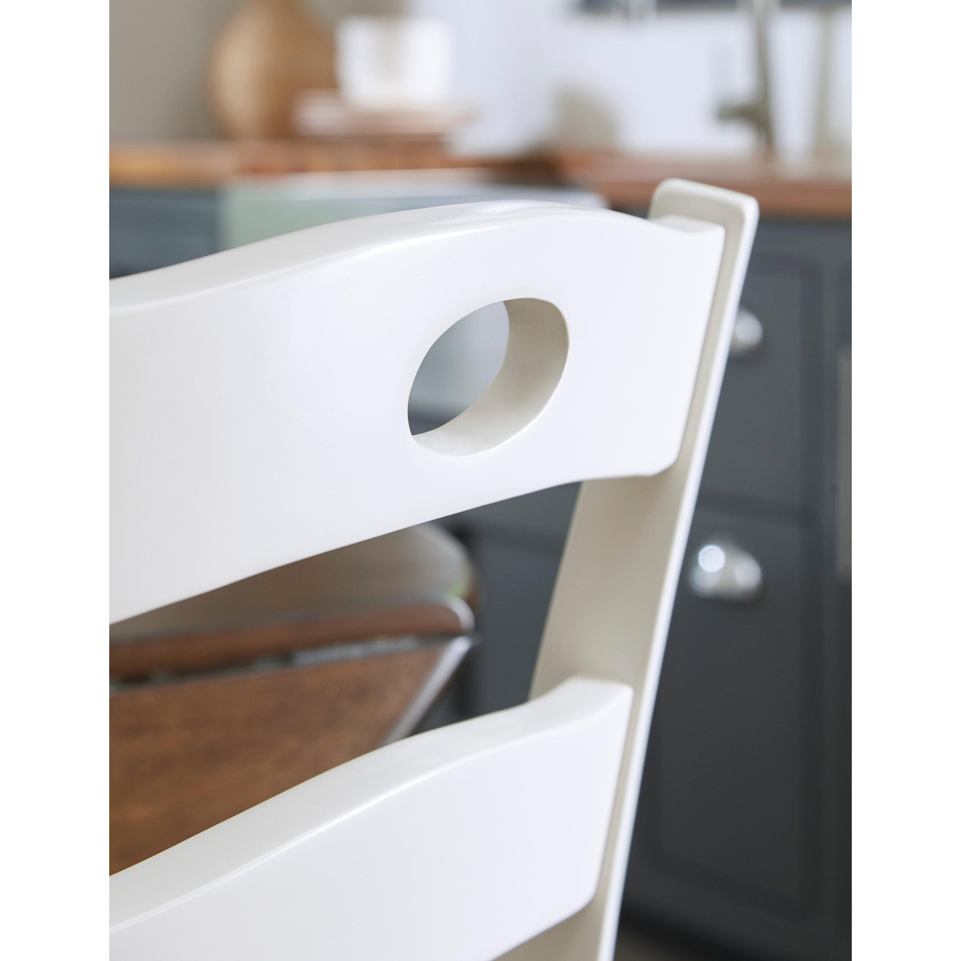  Signature Design by Ashley Woodanville Dining Chair D335-01 IMAGE 3
