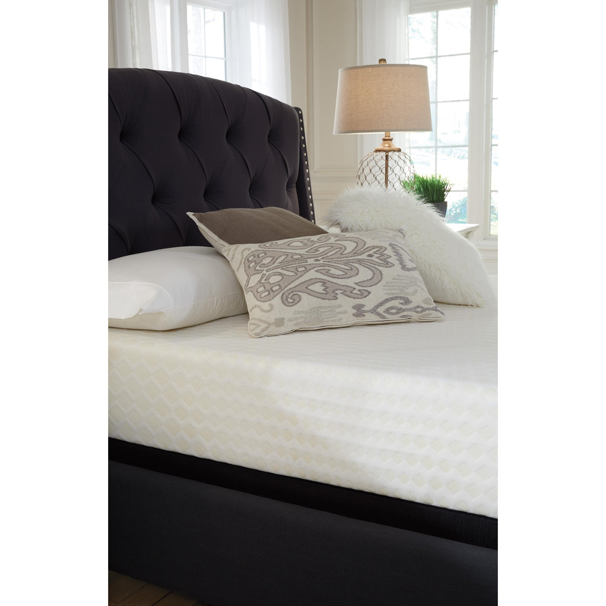  Sierra Sleep 10 Inch Chime Memory Foam M69931 Queen Mattress IMAGE 9
