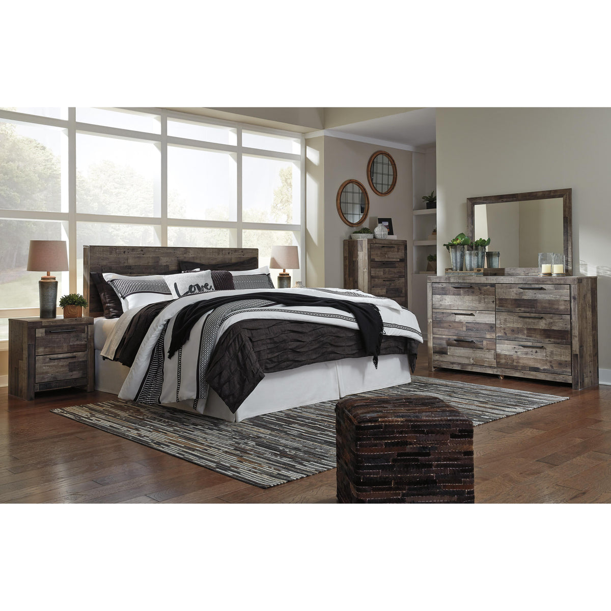 Benchcraft Derekson Dresser Mirror B200-36 IMAGE 3
