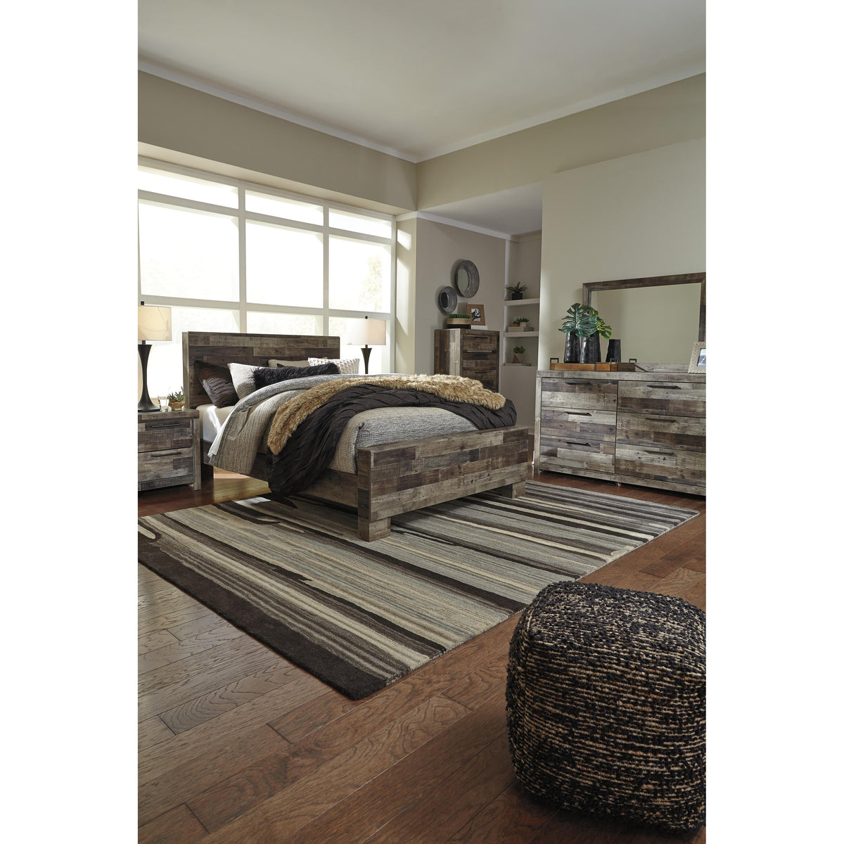  Benchcraft Derekson Queen Panel Bed B200-57/B200-54/B200-96 IMAGE 5