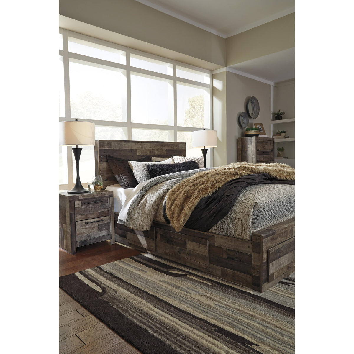  Benchcraft Derekson Queen Panel Bed with Storage B200-57/B200-54S/B200-60/B200-60/B100-13 IMAGE 6