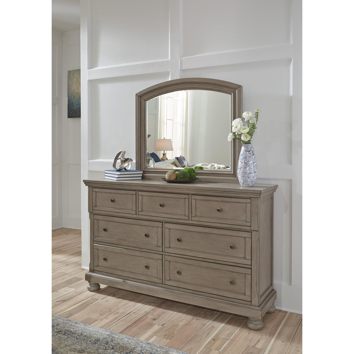  Signature Design by Ashley Lettner 7-Drawer Dresser B733-31 IMAGE 3