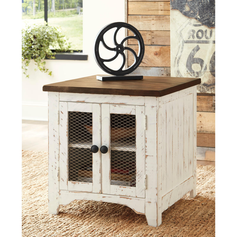 Signature Design by Ashley Wystfield End Table T459-3 IMAGE 7