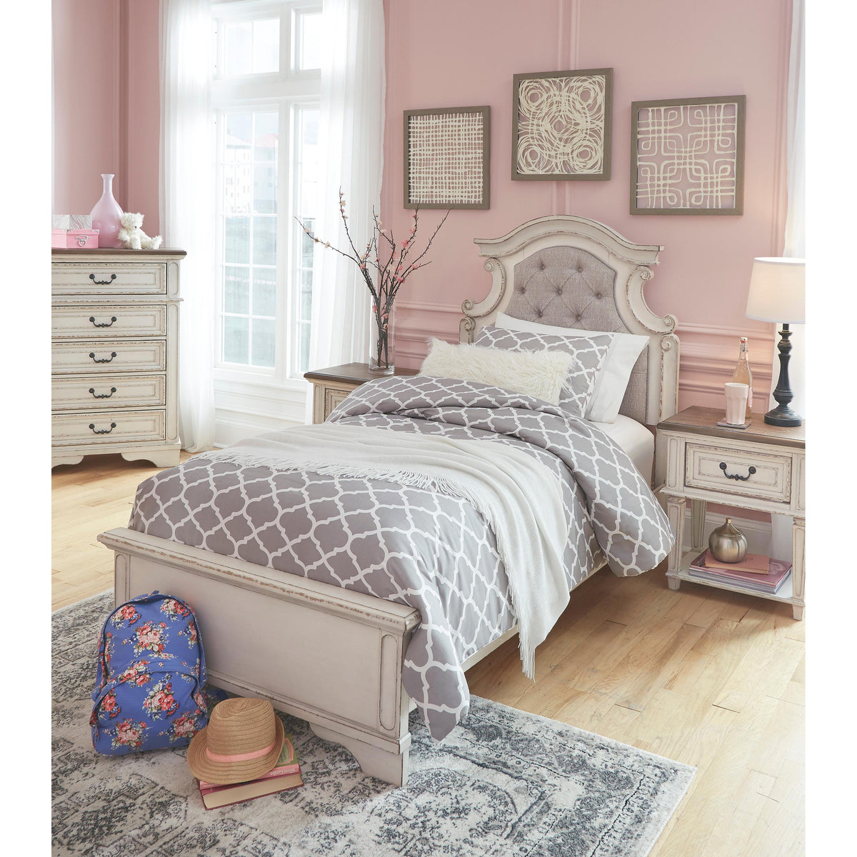  Signature Design by Ashley Realyn B743B13 Twin Panel Bed IMAGE 8