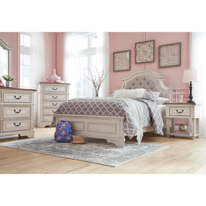  Signature Design by Ashley Realyn B743B14 Full Panel Bed IMAGE 8