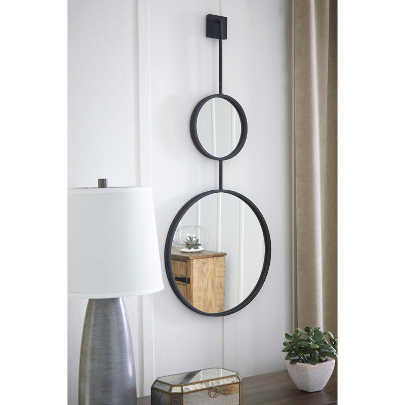 Signature Design by Ashley Brewer Wall Mirror A8010166 IMAGE 3