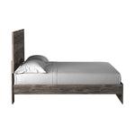 Signature Design by Ashley Ralinksi B2587B3 King Panel Bed IMAGE 3
