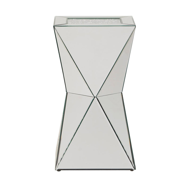 Signature Design by Ashley Gillrock Accent Table A4000171 IMAGE 2