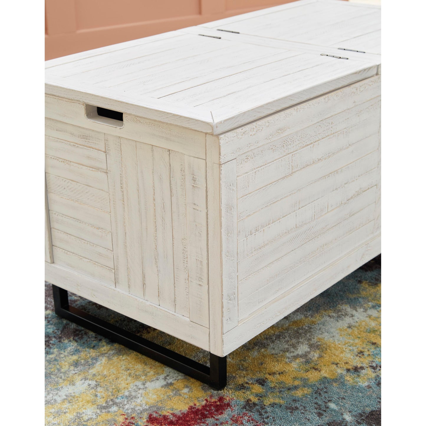 Signature Design by Ashley Home Decor Chests A4000337 IMAGE 5
