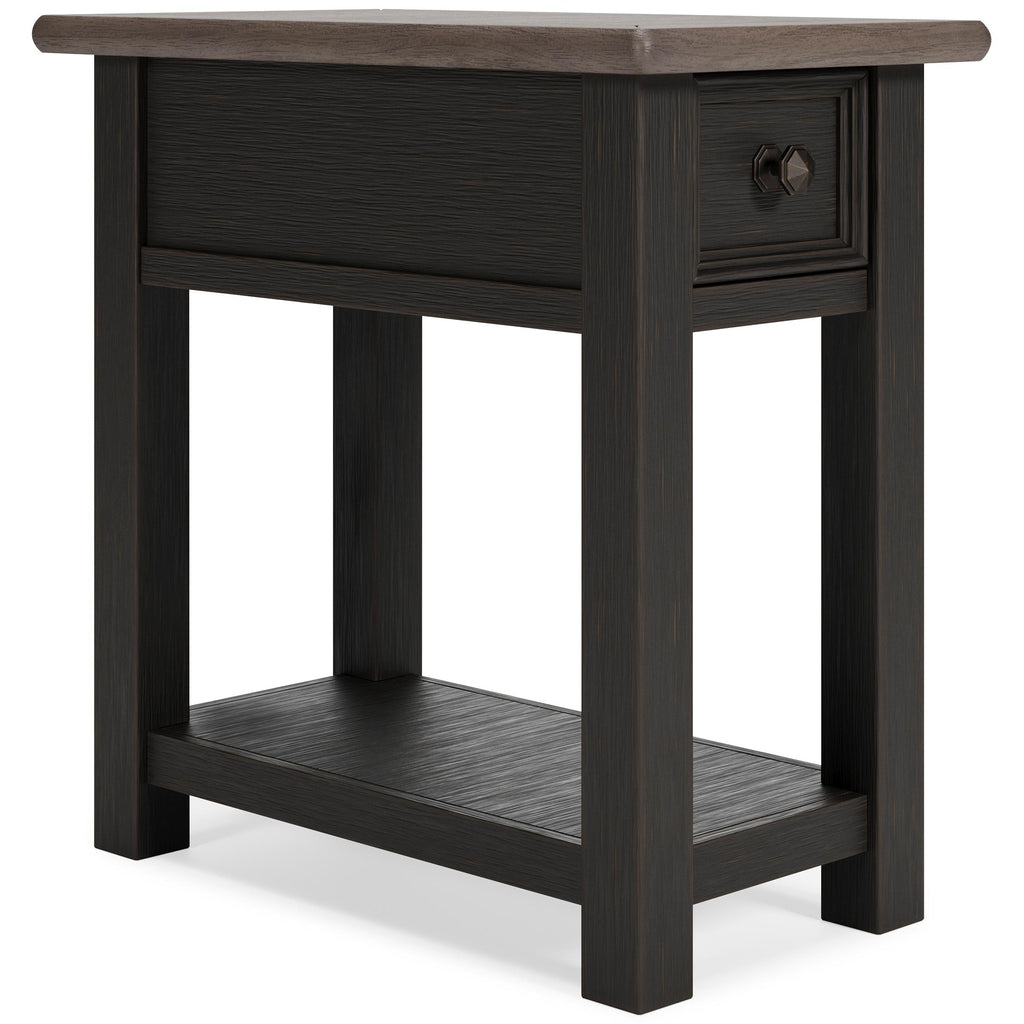  Signature Design by Ashley Tyler Creek T736-107 Chair Side End Table IMAGE 1