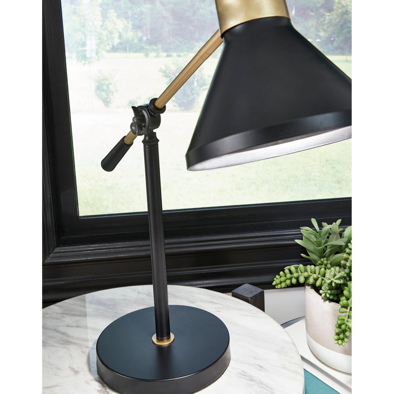 Signature Design by Ashley Garville Table Lamp L734342 IMAGE 2