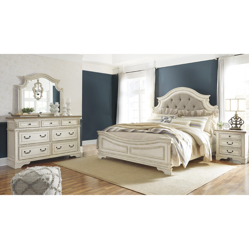 Signature Design by Ashley Realyn 7-Drawer Dresser with Mirror B743-31/B743-36 IMAGE 2