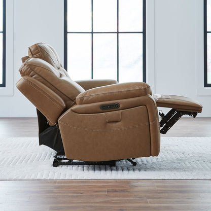 Callihan Reclining Sofa in York Butternut Leather by Liberty Furniture