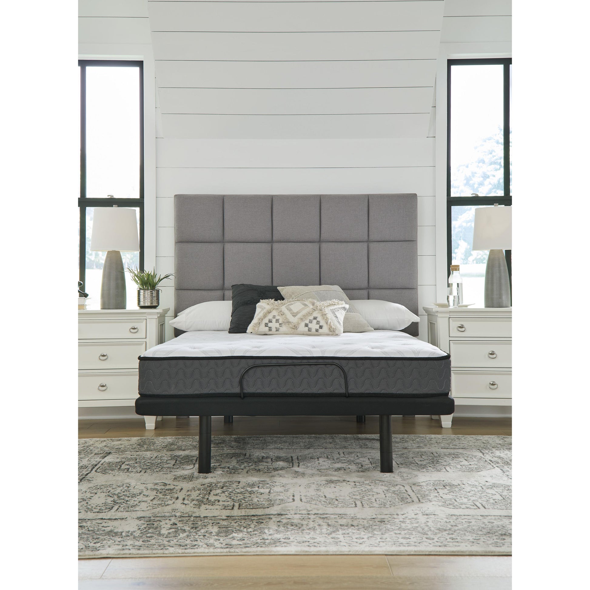  Sierra Sleep 8 Inch Bonnell Hybrid M58731 Queen Mattress IMAGE 12