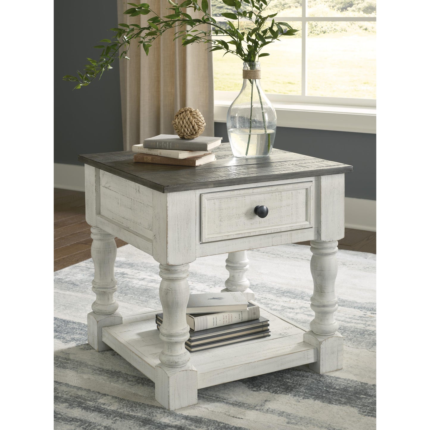  Signature Design by Ashley Havalance T994-2 Square End Table IMAGE 7