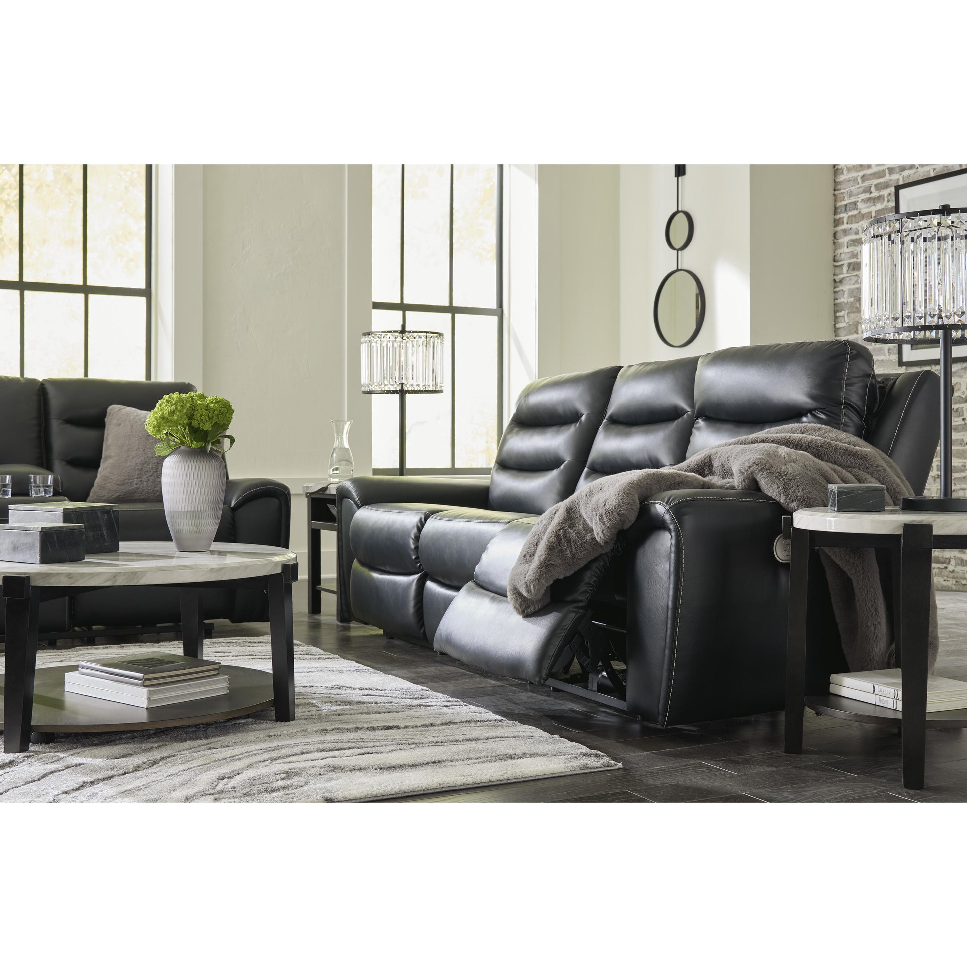 Signature Design by Ashley Warlin Power Reclining Leather Look Loveseat 6110518 IMAGE 11