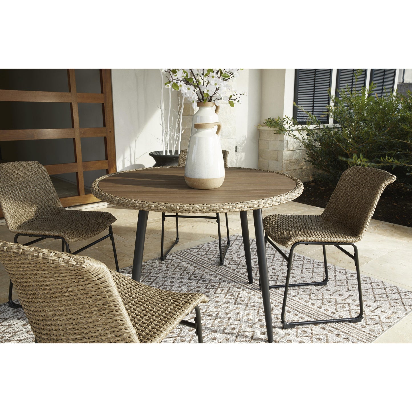 Signature Design by Ashley Outdoor Tables Dining Tables P369-615 IMAGE 4