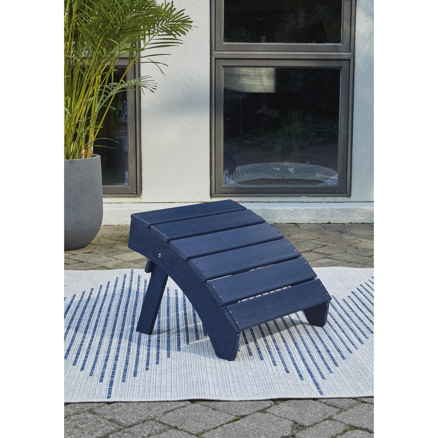 Signature Design by Ashley Outdoor Seating Ottomans P009-813 IMAGE 5