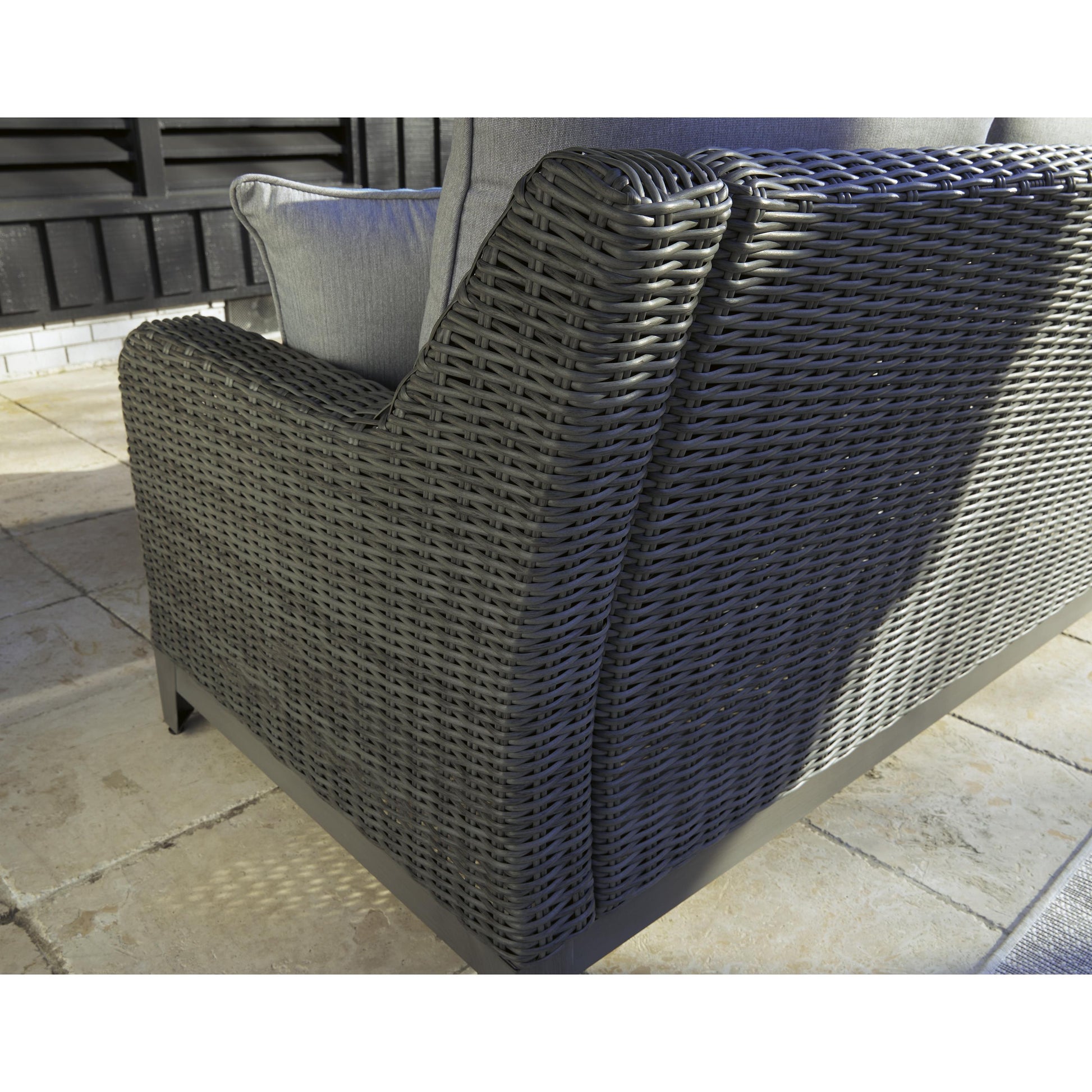 Signature Design by Ashley Outdoor Seating Loveseats P518-835 IMAGE 6