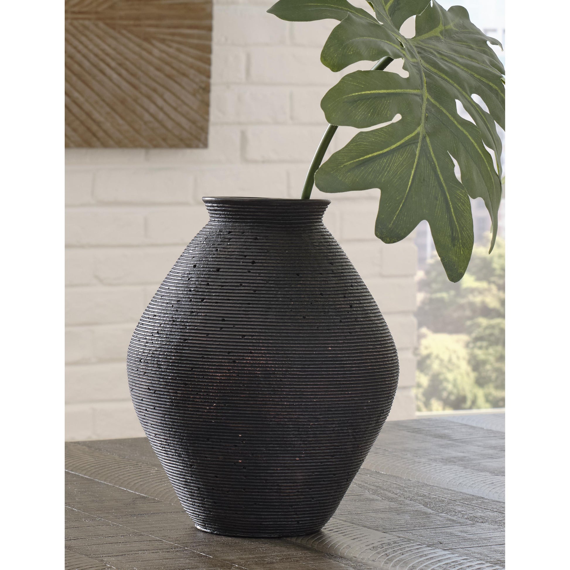 Signature Design by Ashley Home Decor Vases & Bowls A2000511 IMAGE 2